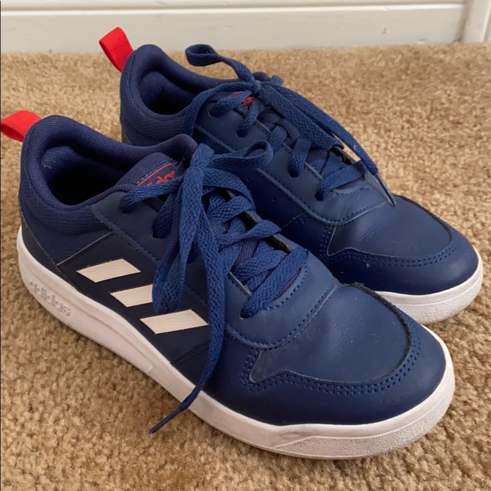 worn only once - adidas boys leather tennis shoes